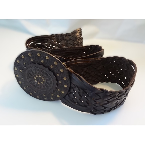 Elegant Black Braided Belt with Decorative Studs - Picture 2 of 6